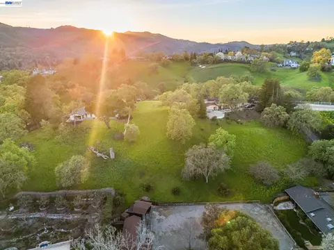 3 Ohlson Ln, Danville, CA 94526 photo 10