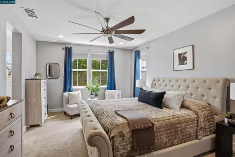 Bedroom - 527 Falling Star Dr, Martinez, CA 94553 photo 1 of 6