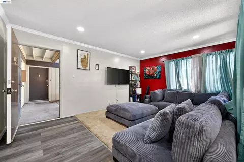 Other - 355 Parkview Ter #B9, Vallejo, CA 94589 photo 1 of 4