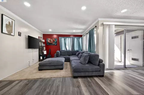 Other - 355 Parkview Ter #B9, Vallejo, CA 94589 photo 4 of 4