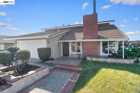 36671 Ponderosa Ct, Newark, CA 94560