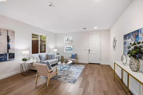 Living - 2525 Modena Dr, Pittsburg, CA 94565 photo 1 of 3