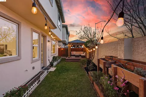 Exterior - 2525 Modena Dr, Pittsburg, CA 94565 photo 2 of 4