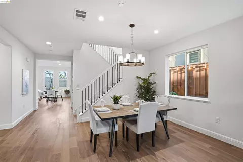 Dining - 2525 Modena Dr, Pittsburg, CA 94565 photo 1 of 2