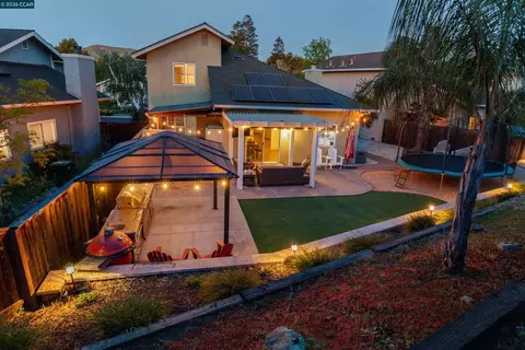 1515 Ohara Ct, Clayton, CA 94517