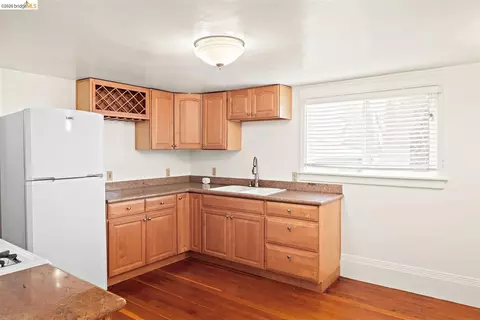 Kitchen - 1718 Bancroft Way, Berkeley, CA 94703 photo 4 of 6