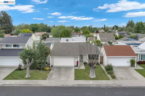 4034 Rennellwood Way, Pleasanton, CA 94566