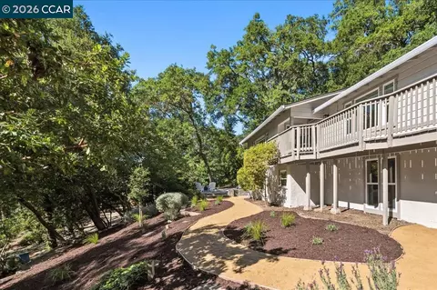 Exterior - 3 Mountain View Pl, Lafayette, CA 94549 photo 5 of 6