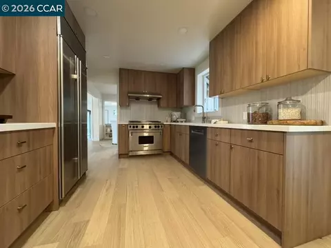 3 Mountain View Pl, Lafayette, CA 94549