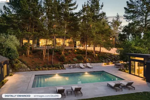 5645 Bacon Rd, Oakland, CA 94619