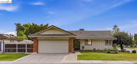 2904 Balboa Dr, Tracy, CA 95376