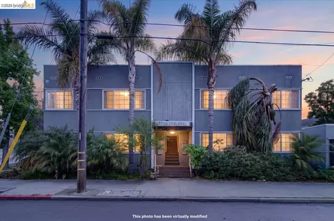 6386 Dana St, Oakland, CA 94609