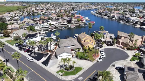 View/Area - 91 Shell Pl, Discovery Bay, CA 94505 photo 2 of 6