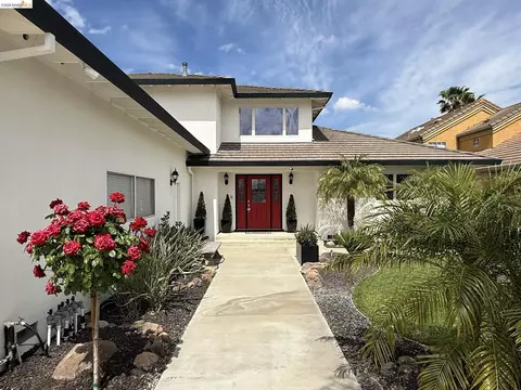 Exterior - 91 Shell Pl, Discovery Bay, CA 94505 photo 3 of 6