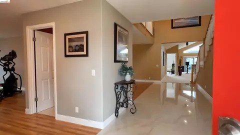Entry Way - 91 Shell Pl, Discovery Bay, CA 94505 photo 1 of 3