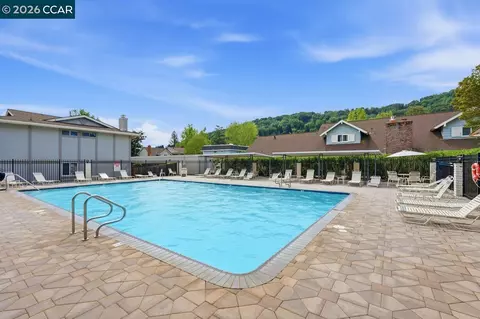 Exterior - 204 Miramonte Dr, Moraga, CA 94556 photo 12 of 13