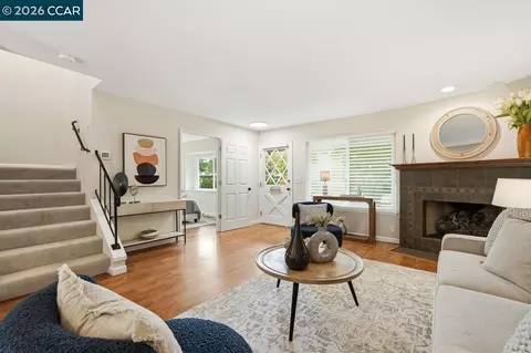 Living - 204 Miramonte Dr, Moraga, CA 94556 photo 4 of 5