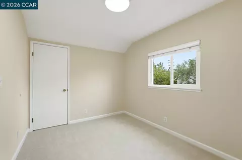 Bedroom - 204 Miramonte Dr, Moraga, CA 94556 photo 11 of 12