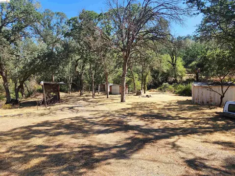 16612 Stagecoach Rd, Corning, CA 96021 photo 10