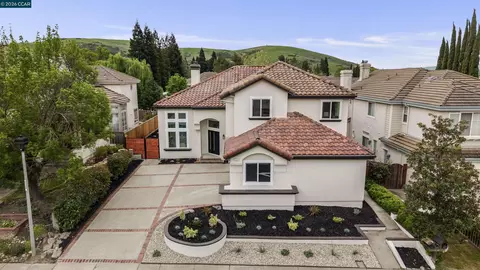 509 Zenith Ridge Dr, Danville, CA 94506