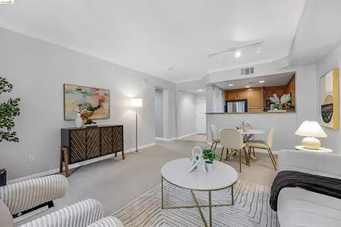 2220 Gellert Blvd #4303, South San Francisco, CA 94080