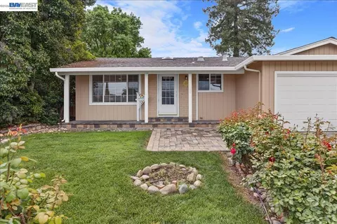 6168 Inglewood Dr, Pleasanton, CA 94588