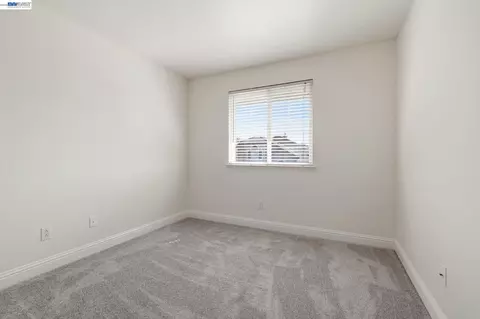 Bedroom - 1339 Cherry Blossom, Tracy, CA 95377 photo 10 of 13