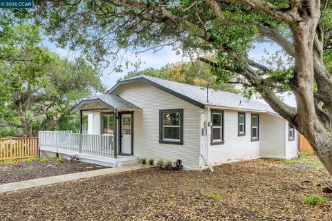 2699 Vale Rd, San Pablo, CA 94806