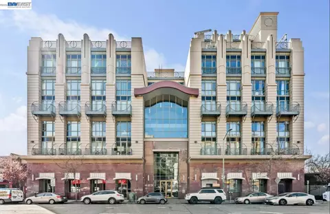 423 7th St #208, Oakland, CA 94607