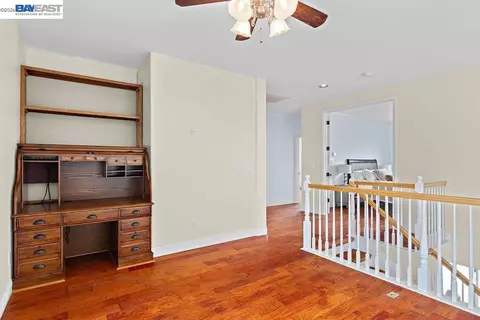 Entry Way - 3400 Fallen Oak Dr, Modesto, CA 95355 photo 2 of 2