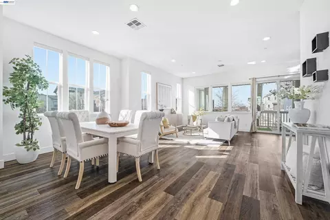 37645 Bay Crest Rd, Newark, CA 94560