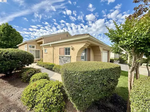 30 Gala Ln, Brentwood, CA 94513