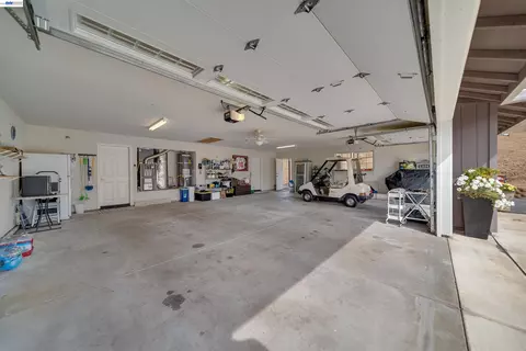 Exterior - 2767 Canoe St, Copperopolis, CA 95228 photo 11 of 13