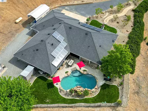 View/Area - 2767 Canoe St, Copperopolis, CA 95228 photo 2 of 7