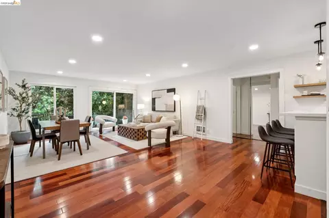 199 Montecito Ave #107, Oakland, CA 94610
