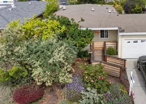 357 Perkins Dr, Hayward, CA 94541