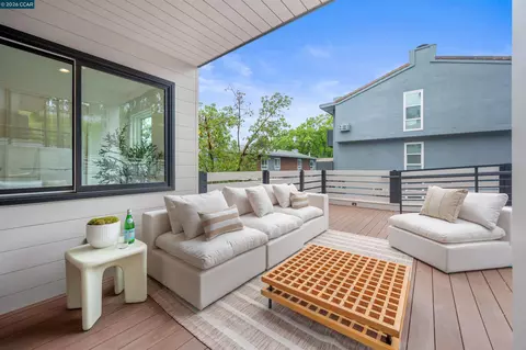 Exterior - 3742 Mt Diablo Blvd #2A, Lafayette, CA 94549 photo 5 of 7