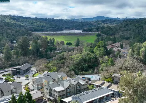 View/Area - 3742 Mt Diablo Blvd #2A, Lafayette, CA 94549 photo 1 of 2