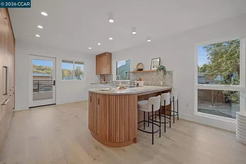 Kitchen - 3742 Mt Diablo Blvd #2A, Lafayette, CA 94549 photo 2 of 10
