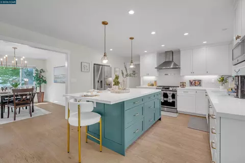 235 Appalachian Dr, Martinez, CA 94553