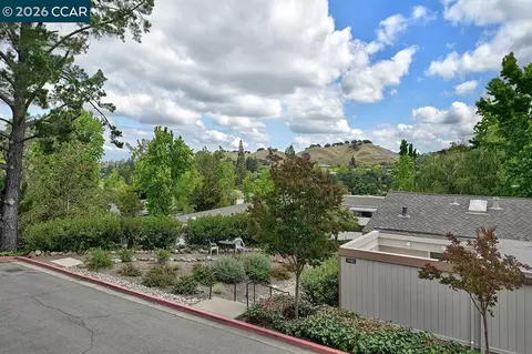 1216 Running Springs Rd # 6, Walnut Creek, CA 94595