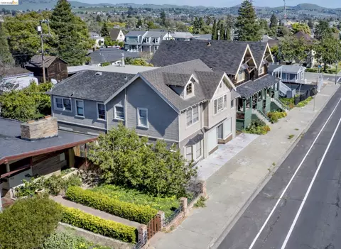 View/Area - 926 Georgia St, Vallejo, CA 94590 photo 1 of 10