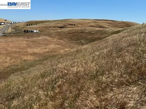 Interstate 580, Livermore, CA 95391 photo 13