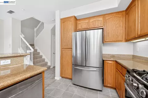 Entry Way - 3391 Monaghan St, Dublin, CA 94568 photo 1 of 2