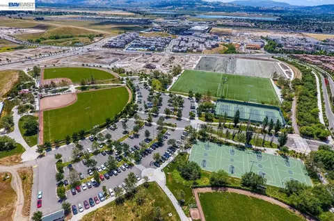 View/Area - 3391 Monaghan St, Dublin, CA 94568 photo 6 of 16