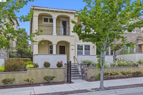 3159 Central Pkwy, Dublin, CA 94568