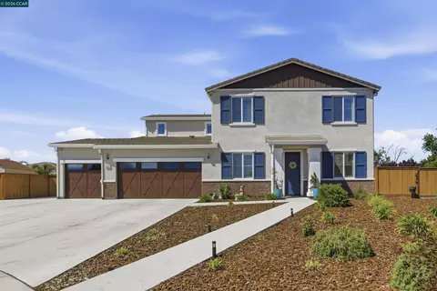 1655 Apricot Ct, Dixon, CA 95620