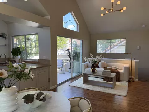 Living - 7265 Cronin Cir, Dublin, CA 94568 photo 2 of 4