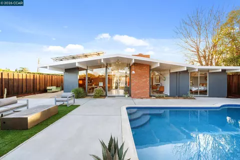 4095 Phoenix St, Concord, CA 94521