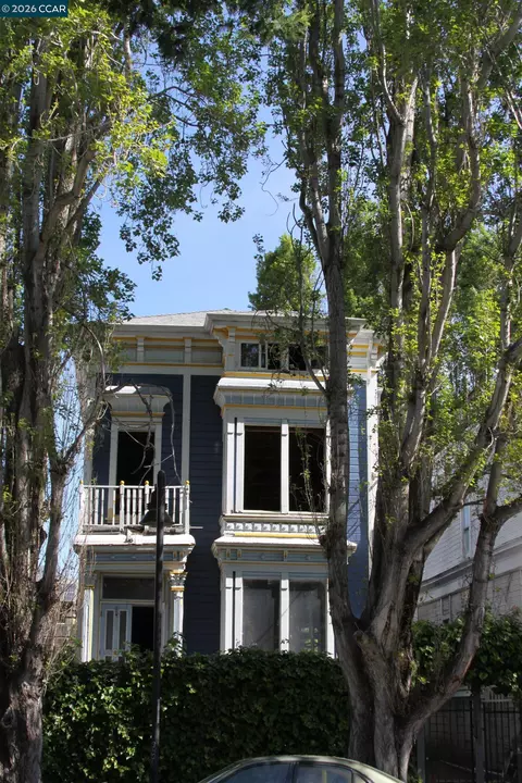 1418 8th St, Oakland, CA 94607